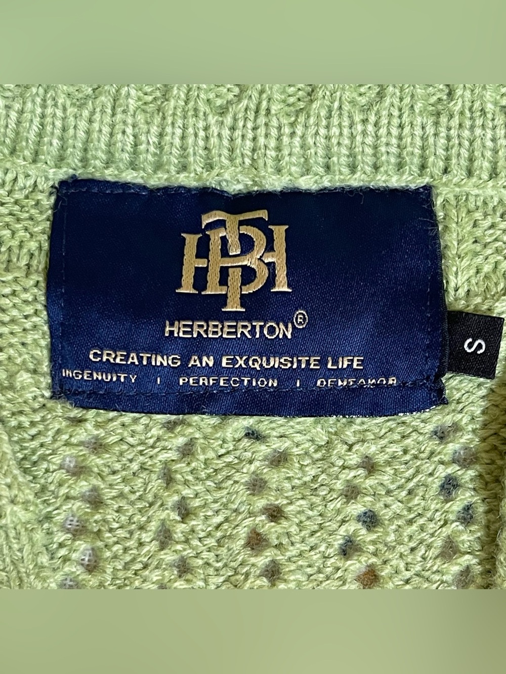 Men's V-Neck Openwork Sweater in Light Olive - Picture 6 of 7